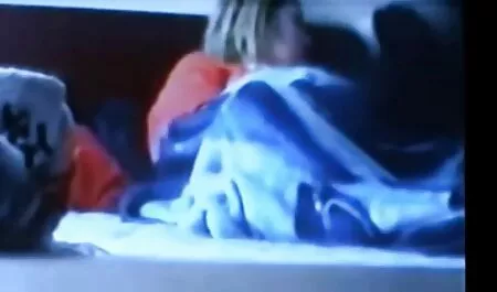 गर्म सेक्सी वीडियो मूवी एचडी स्तन जर्मन blowjob